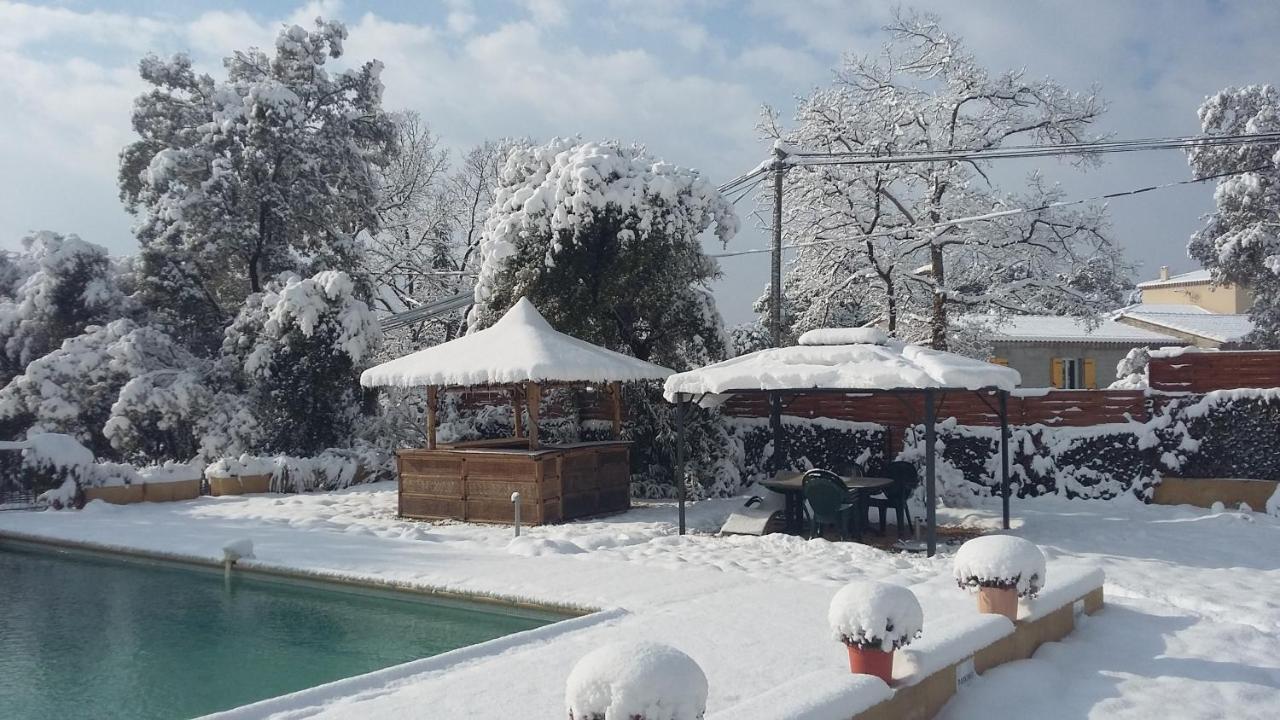 לינה וארוחת בוקר מוטורו La Maison De Jenny מראה חיצוני תמונה